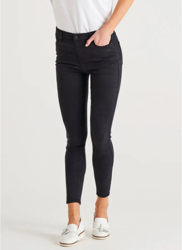 Betty Basics Essential Jeans