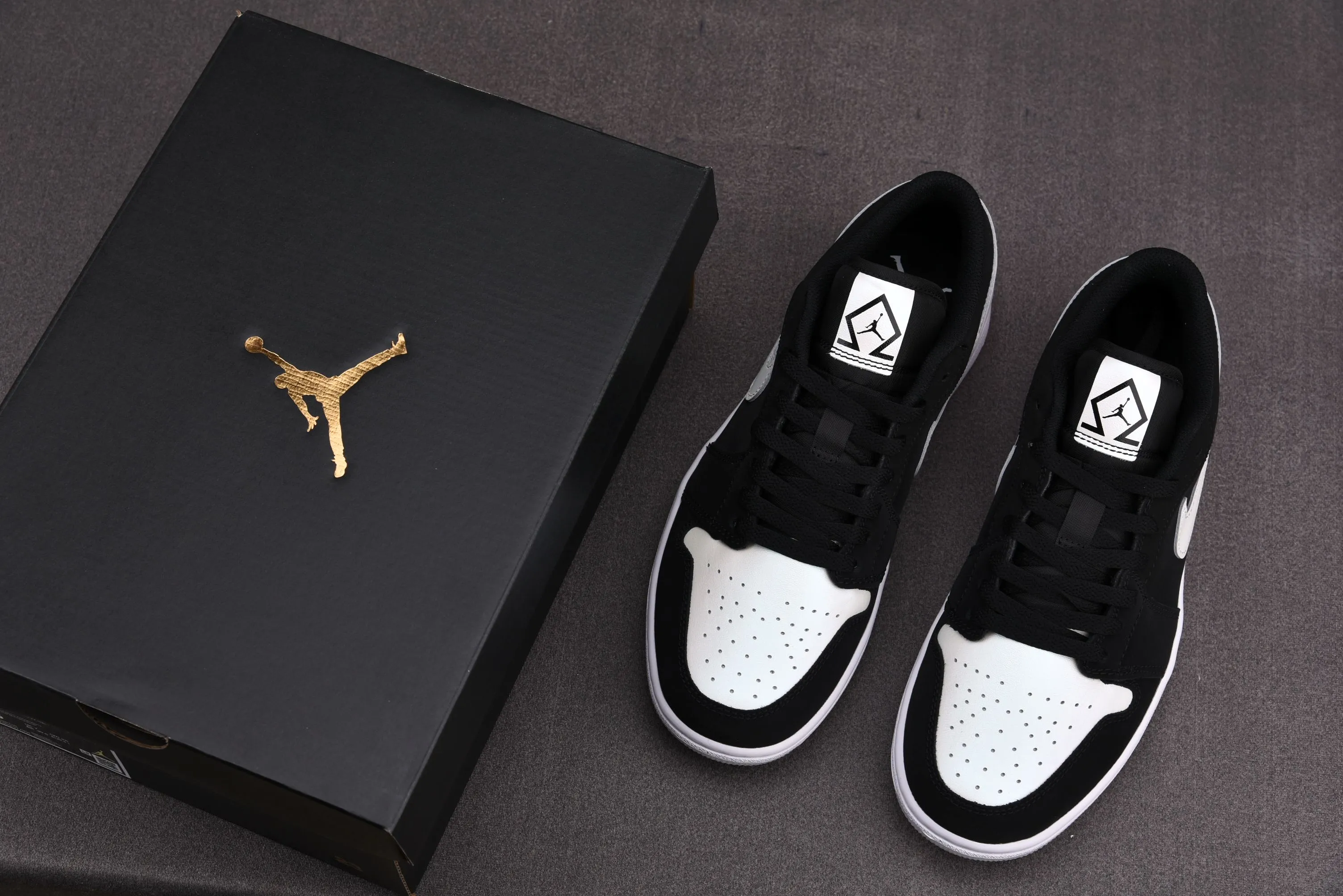 Jordan 1 Low Diamond Shorts