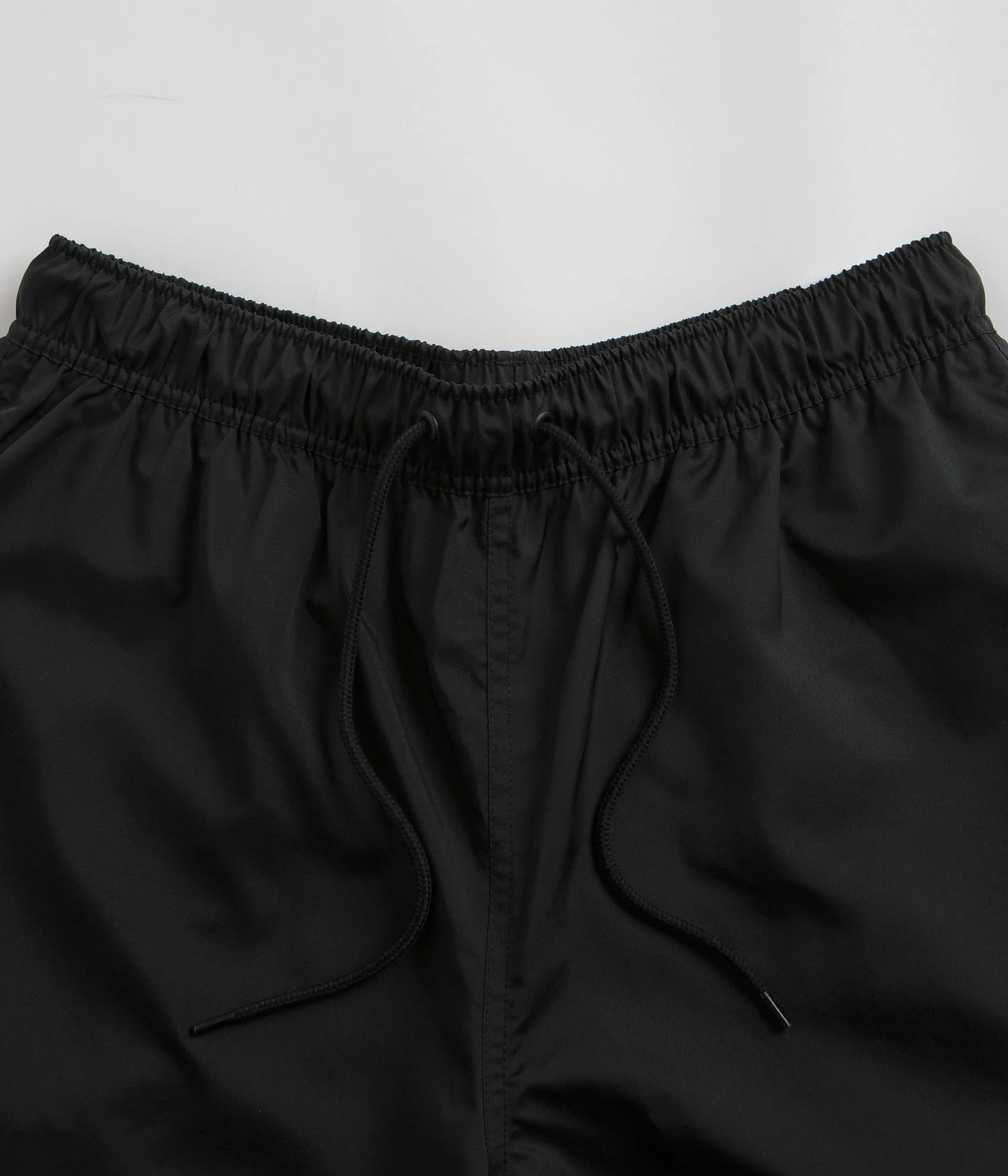 Nike Club Woven Flow Shorts - Black / White