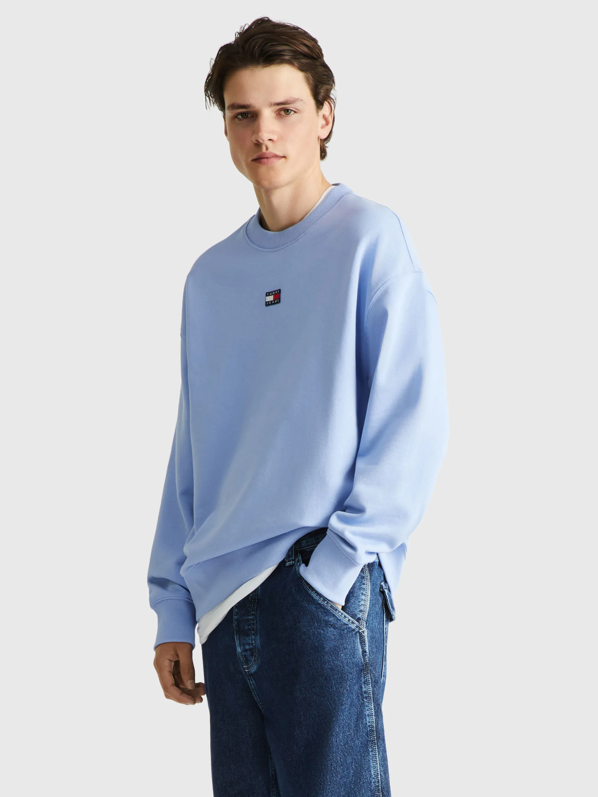 Relaxed Fit Badge Sweatshirt | Sweatshirts & Hoodies | Tommy Jeans