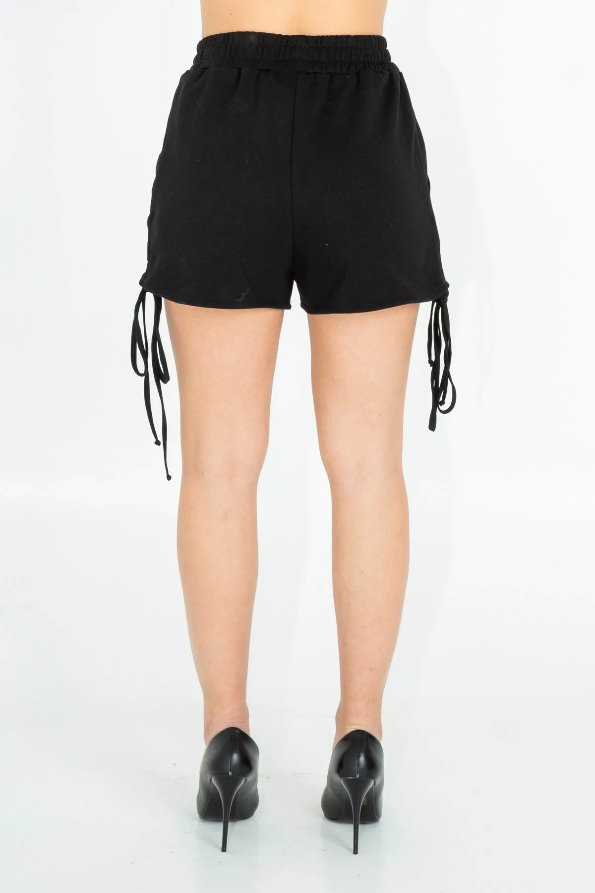 Shorts con coulisse laterali