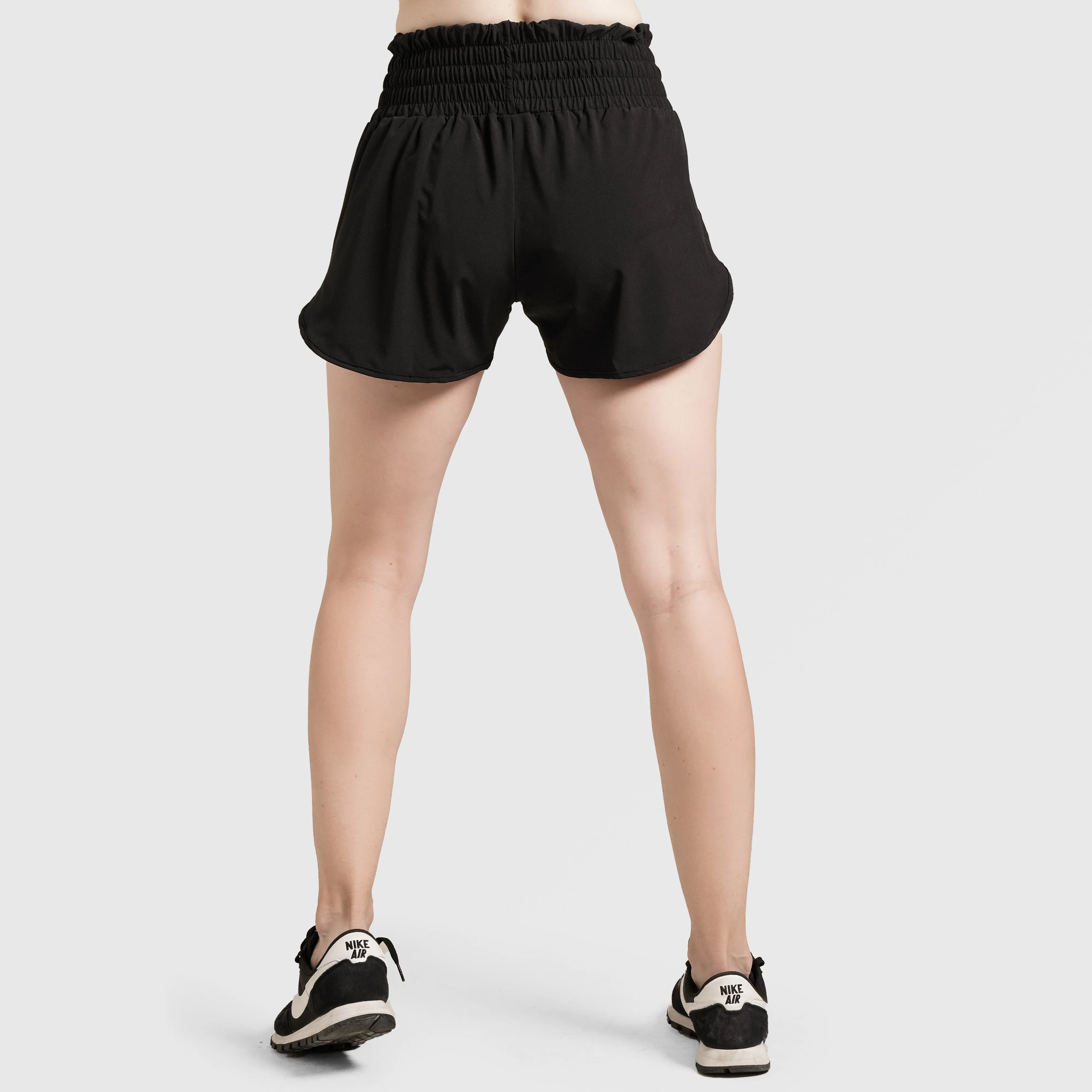 Tide Shorts (Black)